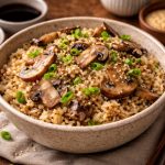 Pirinač sa pečurkama, misoom i susamom: Japanski "comfort food", a u stvari odličan recept za posni obrok