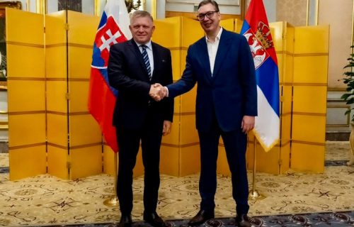 Oglasio se Fico iz Brisela: "Vučić i Srbi imaće uvek moju podršku"
