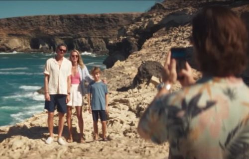 Film "Ostrva" stiže u domaće bioskope: Tom je teniski trener u luksuznom hotelskom kompleksu, dolazak porodice Magvajer menja sve (VIDEO)