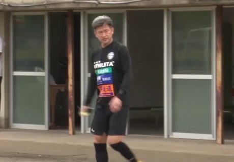 Najstariji fudbaler sveta ima novi klub u 59. godini: "Moja strast prema fudbalu se nije promenila"