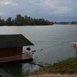 Drama na Savi: Proslavljali Prvi maj na splavu, muškarac hteo da vidi kakva je voda i nestao