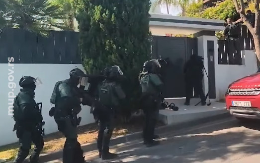 Pogledajte akciju hapšenja Srba u Španiji: Zaplenjeno više od tone kokaina, oružje i ogroman novac