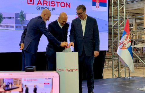 Vučić na otvaranju fabrike Ariston Climate Solutions: "Ovo su investicije u budućnost i za budućnost"