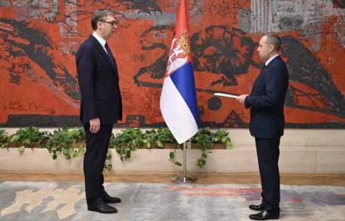"Sa novoimenovanim ambasadorom Republike Bugarske razgovarao sam o jačanju bilateralne saradnje": Vučić primio akreditivna pisma od Angelova (FOTO)
