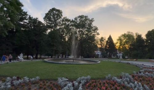 Država deli vaučere od po 10.000 dinara: Prijava u tri koraka ako ispunjavate ovih pet uslova