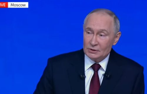 Počela Putinova "Direktna linija": Ruski predsednik o 2025, odgovara na pitanja, biće i "neprijateljskih"