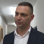 MUP: Napadnut predsednik opštine Kosjerić, grupa od 50 ljudi se okomila na Žarka Đokića i njegovog sina
