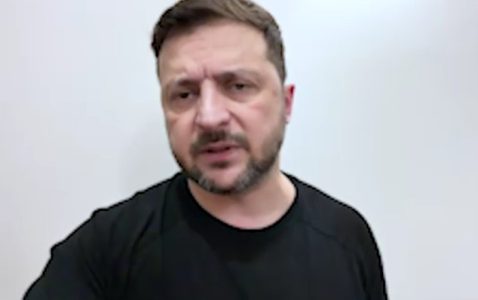 Noćna mora za Zelenskog: Čovek kog je “proterao” u London posle teškog poraza sada želi njegovu fotelju