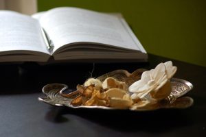 Dnevni horoskop za 24. mart: Ovnove čekaju odluke koje su dugo odlagali, neočekivan kontakt za Vodolije