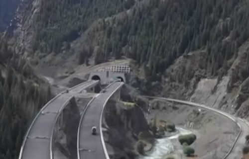 Impresivan projekat: Kina pravi najduži drumski tunel na svetu, od snimka zastaje dah (VIDEO)