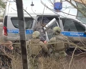 Dečak krenuo da ubija u moskovskoj školi: Nosio jezive simbole i pravio selfije, pojavili se snimci