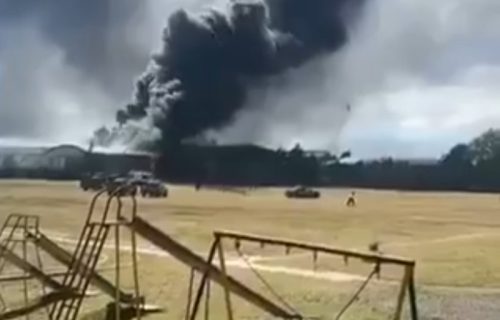 Jeziv snimak pada aviona: Poginulo svih 10 osoba, među njima troje dece