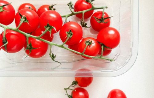 Hitno povučen italijanski paradajz: Sadrži povišen nivo pesticida opasnog po zdravlje