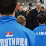 Vučić nakon posete Putincima: "Srećan sam što sam kod svakog dečaka i devojčice video osmeh na licu"