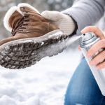 Kako sprečiti klizanje obuće po ledu i snegu: Trik sa lakom za kosu