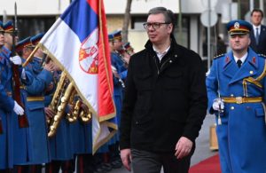 Vučić čestitao Dan Vojske Srbije: “Snažan i pouzdan stub sigurnosti i mira naše zemlje”