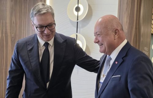Vučić se sastao i sa Štokerom u Davosu: "Razgovarali smo o aktuelnim evropskim izazovima, ekonomskoj saradnji i značaju stabilnosti u Evropi"