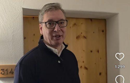 Predsednik Vučić pokazao kako izgleda njegov apartman u Švajcarskoj na 20km od Davosa: "Krevet je malo kratak" (VIDEO)