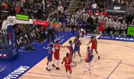 Uzbudljivo veče u NBA ligi: Pistonsi učvrstili vrh, Pelikansi razbili Filadelfiju (VIDEO)