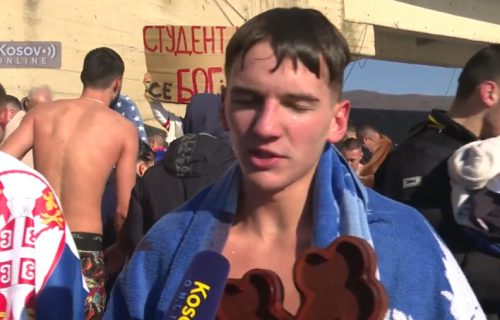 Mateja prvi doplivao do Časnog krsta u rekordnoj trci na Gazivodama (VIDEO)