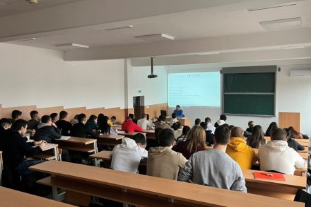 Deset učenika se bori za jedno mesto: Prijemni ispiti kreću 15. juna, Stanković najavio jaku konkurenciju