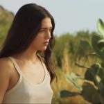 Njen svet je negde između čudovišta i potopljenih statua: Stigao je u bioskope film o Arsi koja živi na ostrvu (VIDEO)