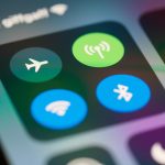 Mnogi ne znaju da vam zbog ove greške mogu oduzeti telefon na aerodromu
