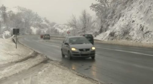 Upozorenje AMSS: Sneg na planinama pre 1. novembra, ne krećite bez zimske opreme