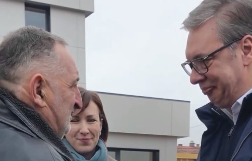 Vučić se sreo sa ocem junaka sa Košara: "Najemotivniji trenutak u današnjoj poseti Velikoj Drenovi"