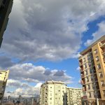 Danas svežije i promenljivo oblačno: Moguća kiša i pljuskovi sa grmljavinom