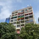 Zgrada u kojoj su apartmani pretvoreni u kafee: Vertikalni svet gastronomije i kulture (VIDEO)