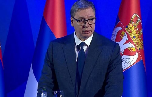 Vučić uručio odlikovanja povodom Dana državnosti: "Na Sretenje biramo put kojim će Srbija ići u večnost"