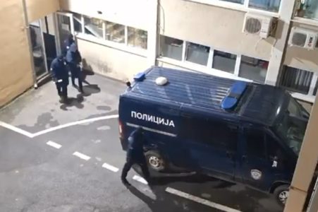 Velika akcija MUP-a na graničnom prelazu Badovinci: Uhapšeno 25 policajaca i carinika, traga se za dvoje