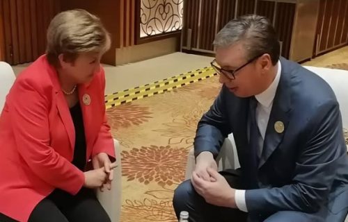 Predsednik Vučić se sastao sa direktorkom MMF-a: " Važan razgovor tokom Samita u Nju Delhiju" (FOTO)