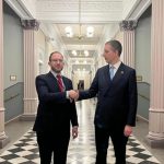 "Jaka partnerstva grade se na poverenju": Đurić se sastao sa Bejkerom u Beloj kući