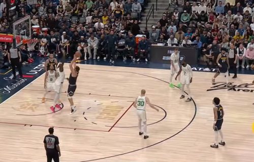 Jokić razmontirao Boston uprkos povredi: Nagetsi slomili otpor Seltiksa serijom u trećoj četvrtini