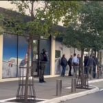 Centar Podgorice pod opsadom: Policija opkolila zgradu brata Mila Đukanovića