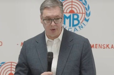 Predsednik Vučić: "Čuvaćemo mir! Hoćemo da sačuvamo živote naših mladih ljudi i svih naših ljudi" (VIDEO)