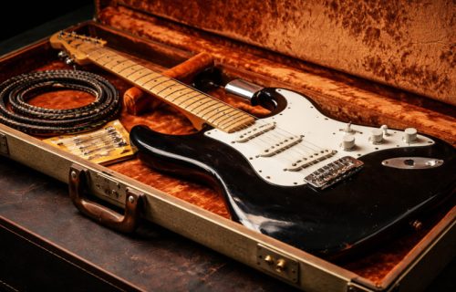 Najskuplja gitara u istoriji: Gilmorova "Black Strat“ prodata za 14,6 miliona dolara