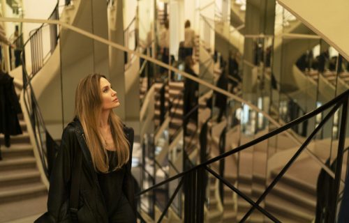Novi film Anđeline Džoli ”Couture”: Priča o ženskim sudbinama, iza kulisa visoke mode (VIDEO)