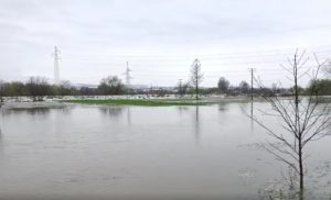 Alarmantno u Republici Srpskoj: Na području Prijedora proglašen prvi stepen pripravnosti odbrane od poplava (VIDEO)
