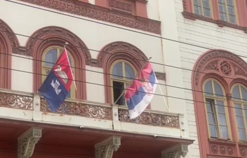 Pripadnici UKP po nalogu Višeg javnog tužilaštva u Beogradu ušli u zgradu Rektorata