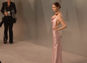 Povratak ekstremnih mršavica u Holivudu: ”Sve izgledaju kao da bi mogle da se slome“ (VIDEO)