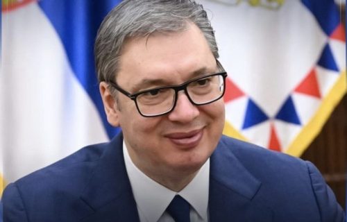 Predsednik Vučić večeras gostuje u emisiji "Prva tema" od 21 čas
