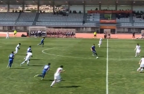 Evrogol supertalentovanog napadača: Evo kako je srpski biser srušio Engleze (VIDEO)