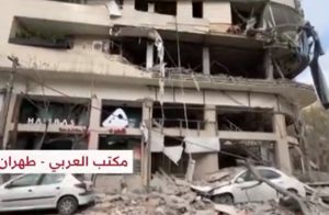 Izrael raketom gađao katarsku televiziju u Teheranu tokom prenosa uživo: Objavljeni snimci razaranja