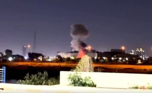 Drama u Iraku: Eksplozije kod američke ambasade u Bagdadu, još jedan američki avion oštećen u vazduhu