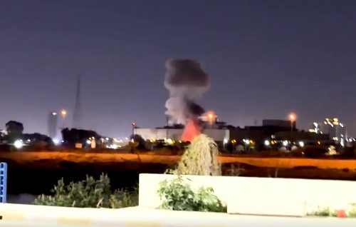 Drama u Iraku: Eksplozije kod američke ambasade u Bagdadu, još jedan američki avion oštećen u vazduhu