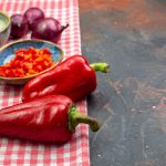 Posne zapečene paprike sa pirinčem i povrćem: Običan dan pretvaraju u malo gastronomsko uživanje (RECEPT)