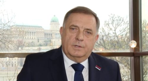 Dodik za američki podkast: “SAD ne treba da troše na Ambasadu u Sarajevu jer je BiH propala zemlja”